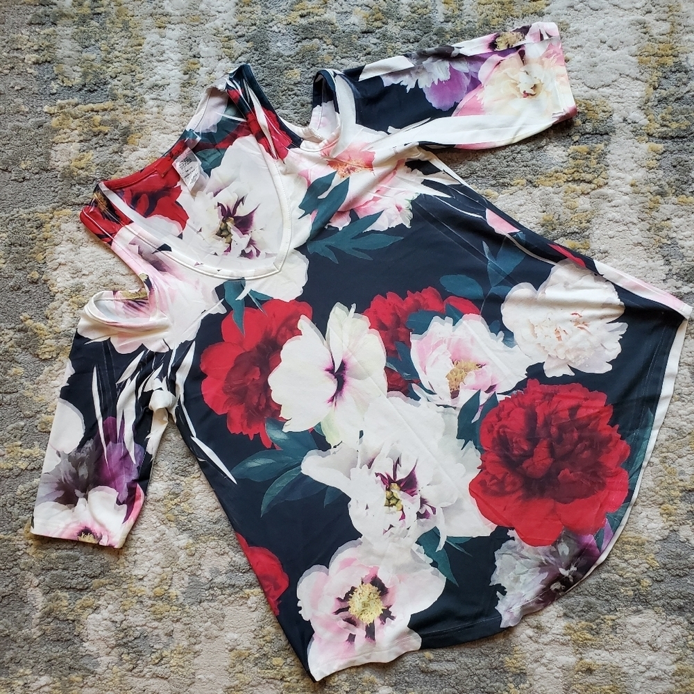 Gaze Vibrant Floral Cold Shoulder Top